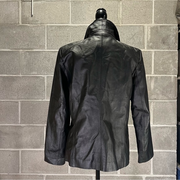 Worthington leather jacket. - Picture 5 of 11